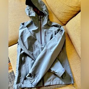 listing-status-banner